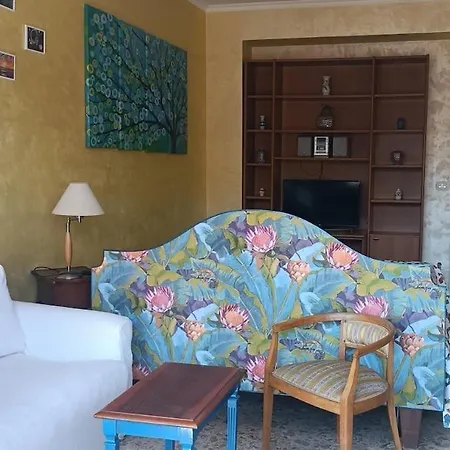 Apartment A Casa Di Ugo - Colors And Space At Pigneto, Rome